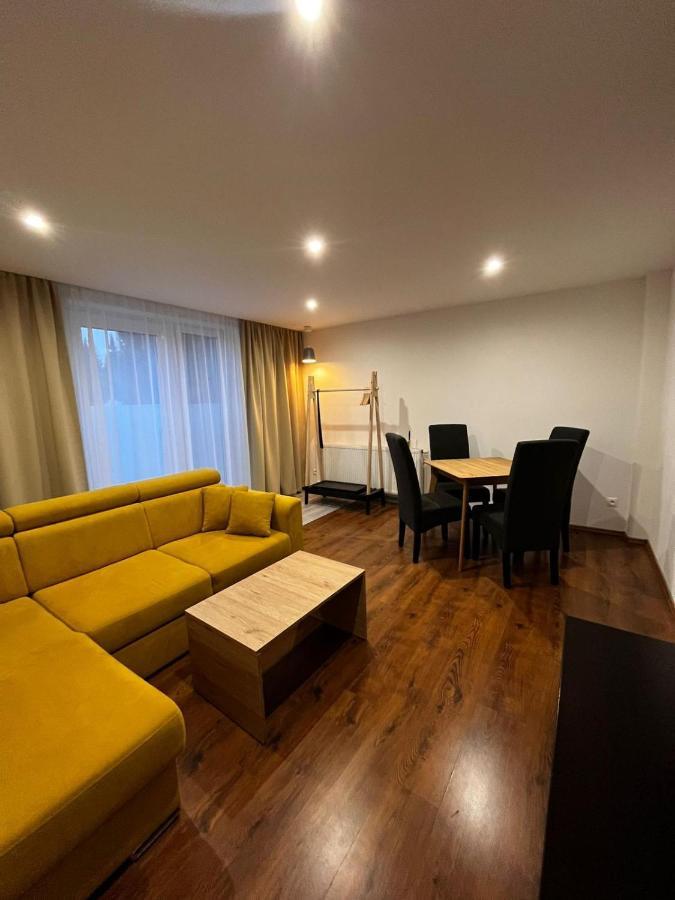 Smart Apartment Ll Huncovce Exterior photo