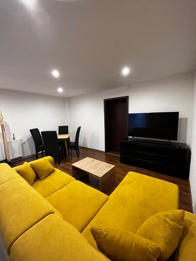 Smart Apartment Ll Huncovce Exterior photo
